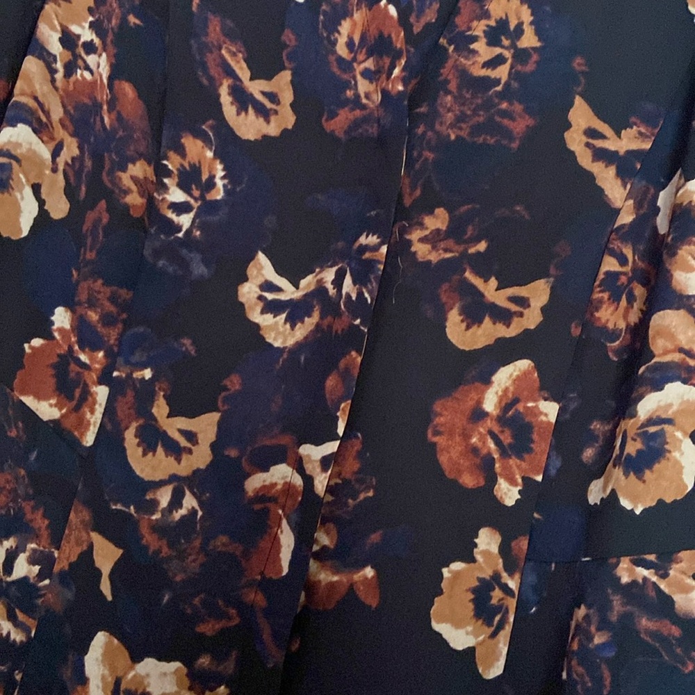 Simply Vera Vera Wang Asymmetrical Black and Brown Mandarin Collar Blouse Size L - Picture 6 of 10